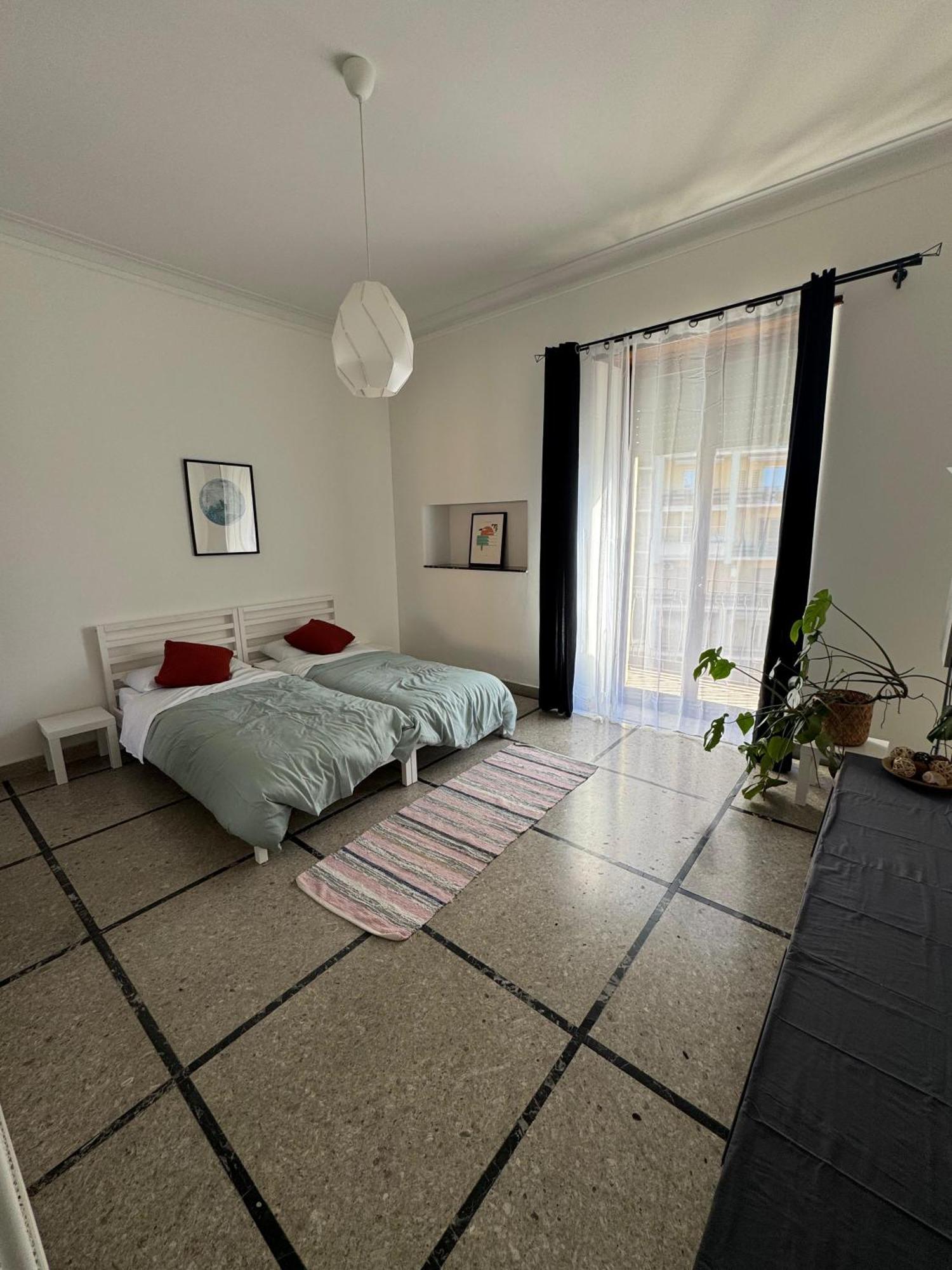 קטאניה La Villa Di Largo Pilo מראה חיצוני תמונה