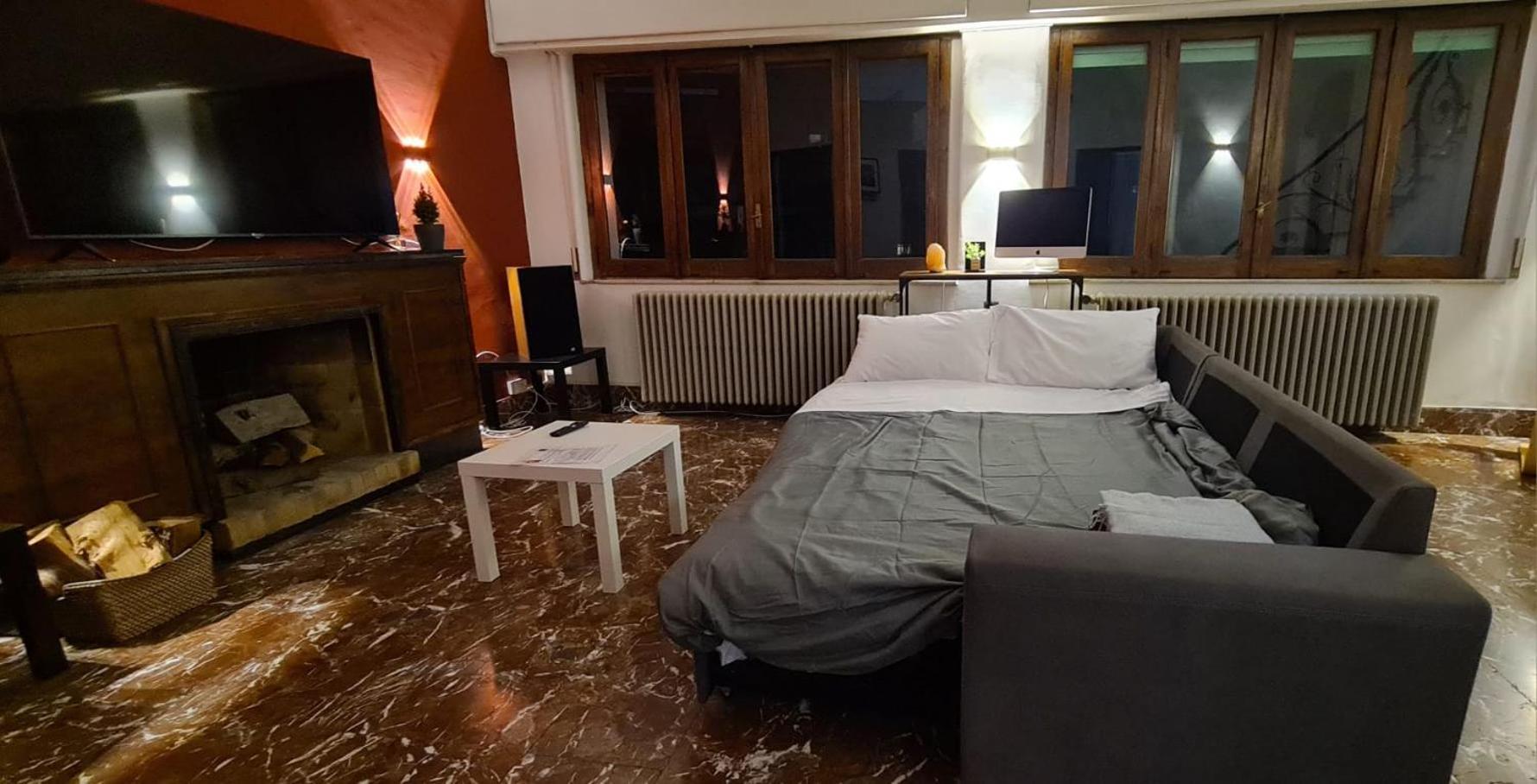 קטאניה La Villa Di Largo Pilo מראה חיצוני תמונה